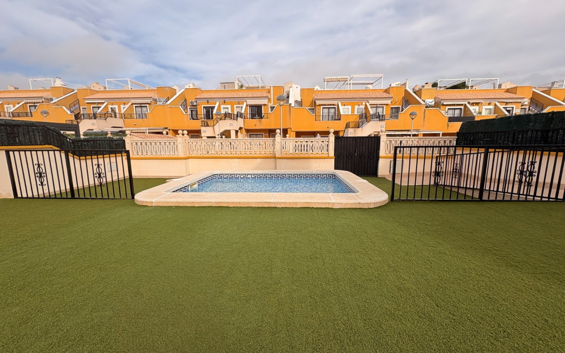 Resale - Villa - Elche - Arenales del Sol