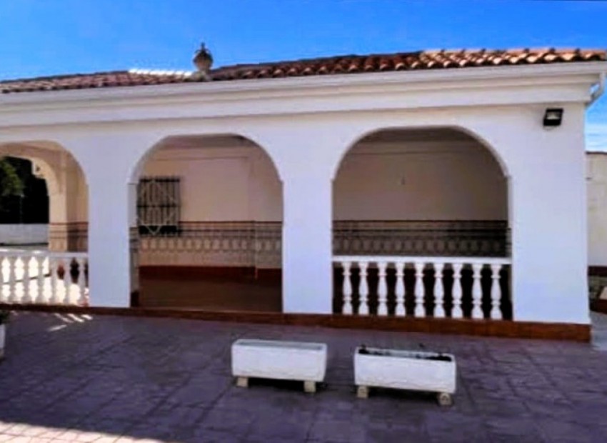 Resale - Villa - Elche - Elche Centro