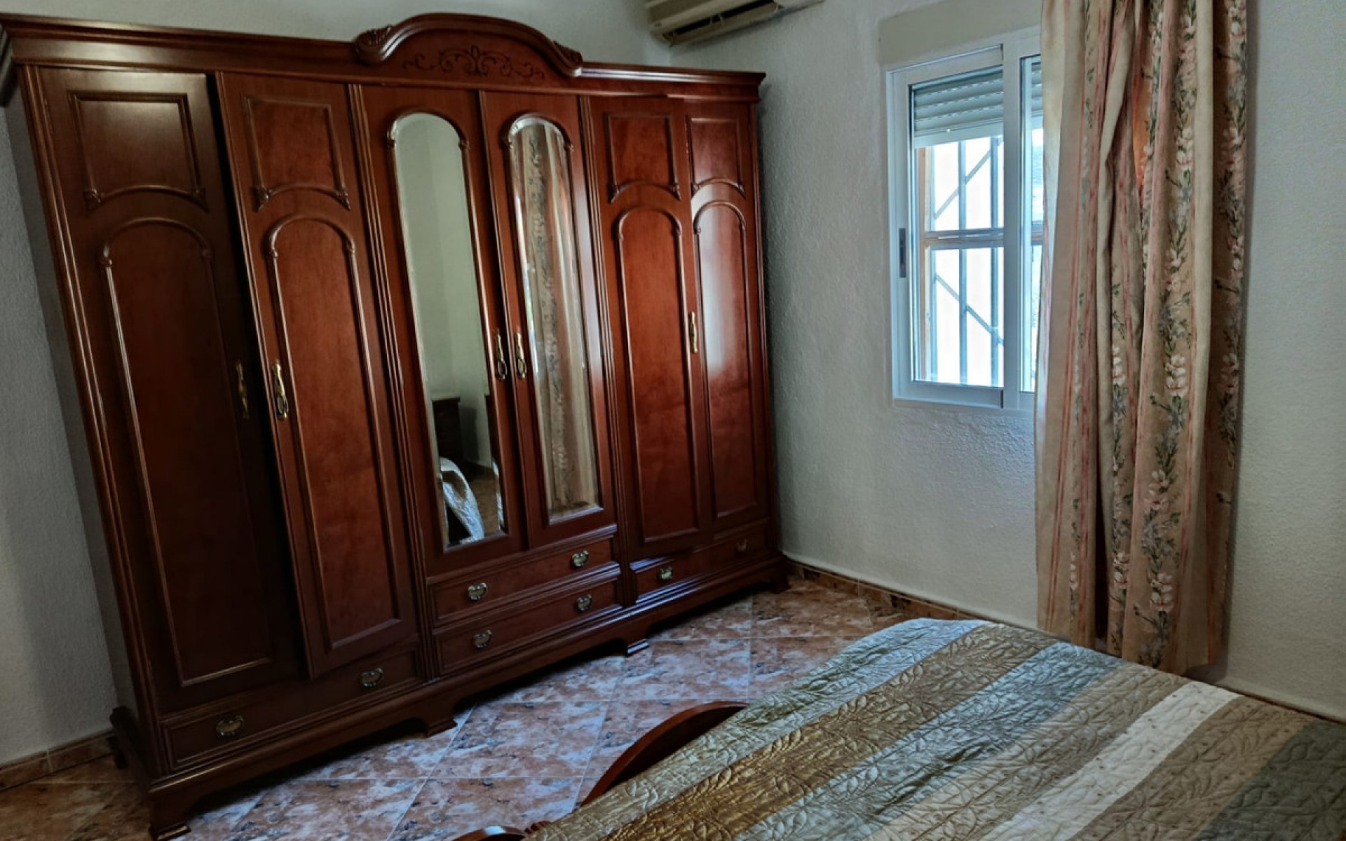 Resale - Villa - Elche - Elche Centro