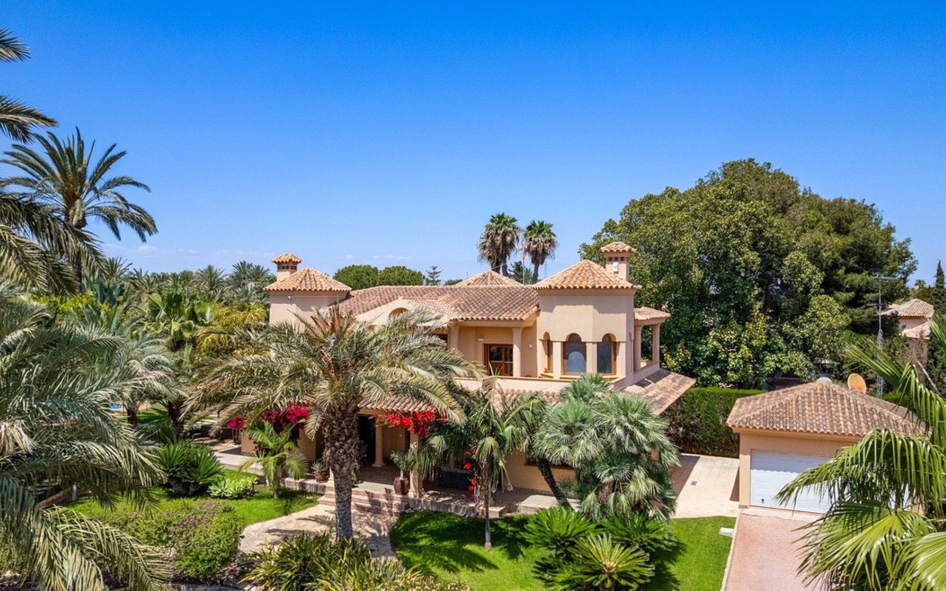 Resale - Villa - Elche - Elche Centro