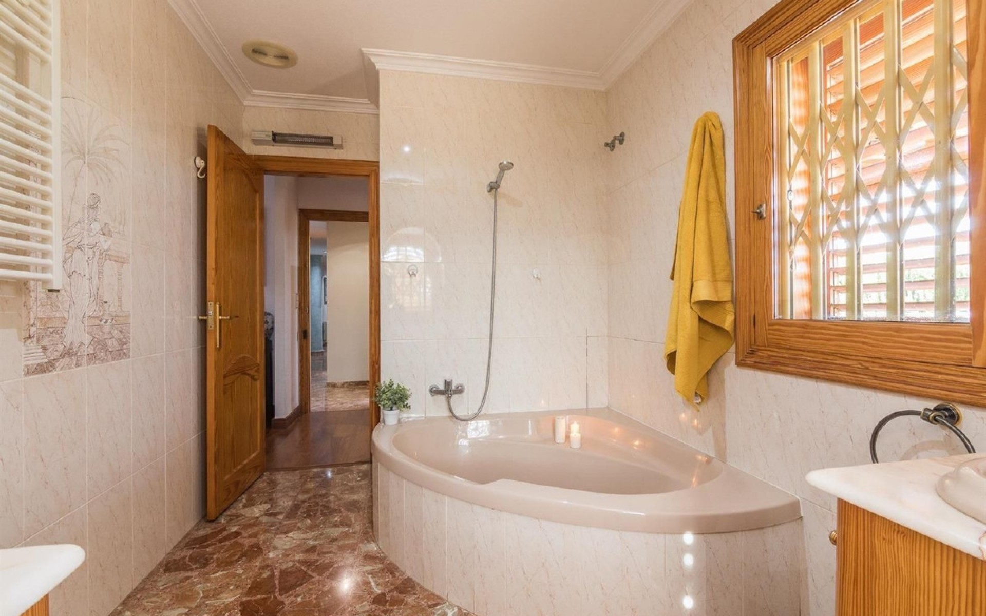 Resale - Villa - Elche - Elche Centro