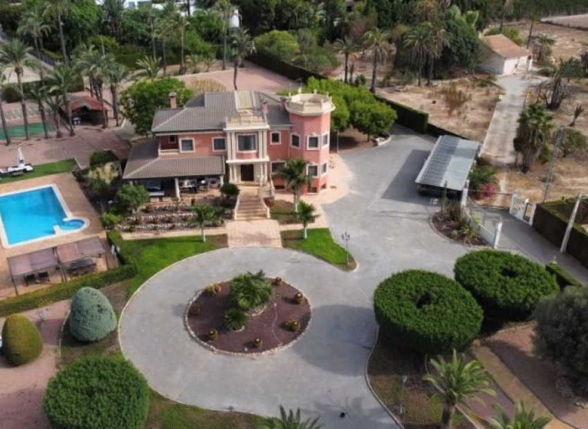 Resale - Villa - Elche - Elche Centro