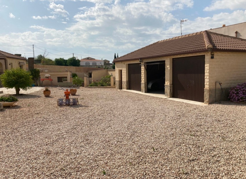 Resale - Villa - Elche - Elche Centro