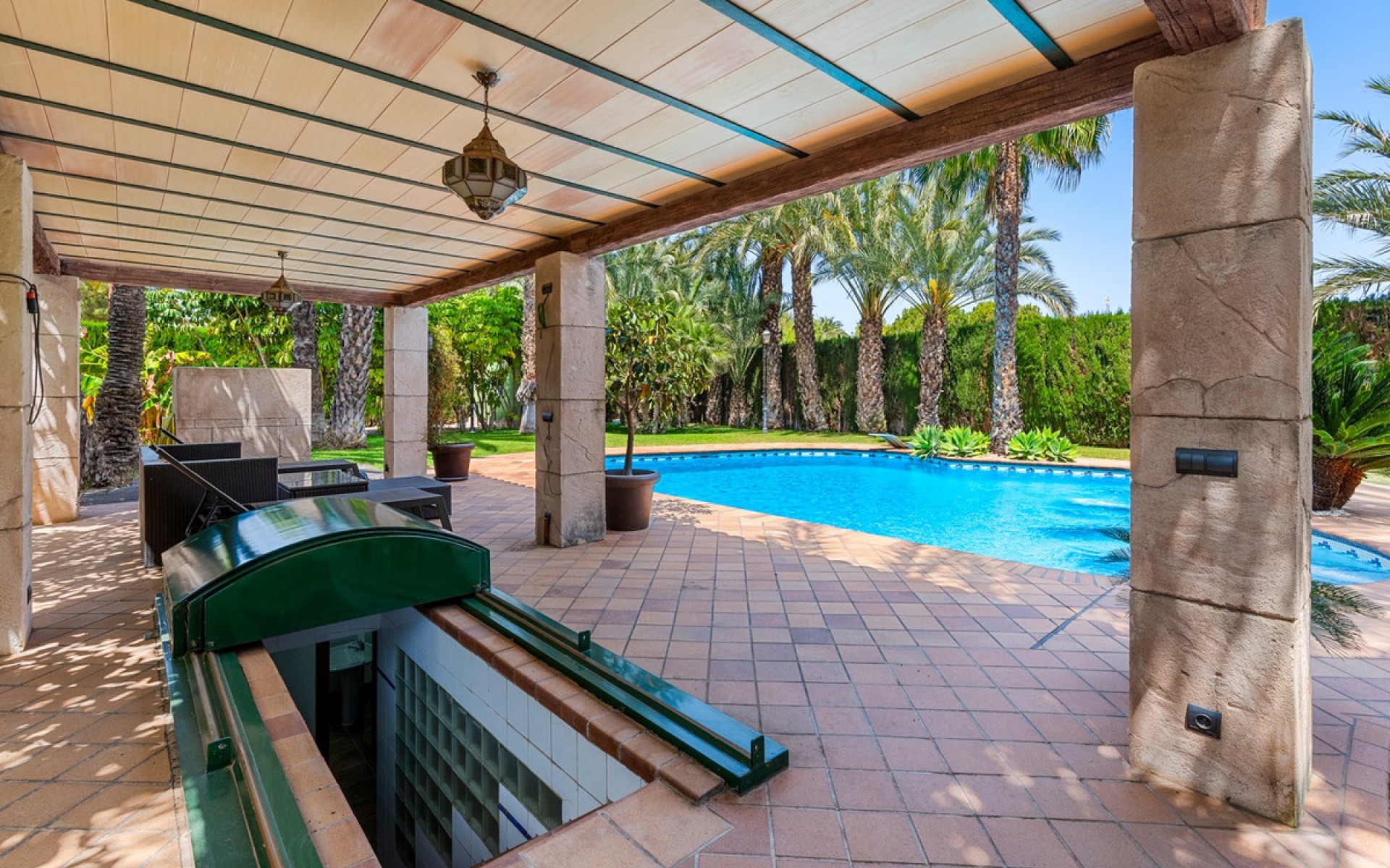 Resale - Villa - Elche - Elche Centro