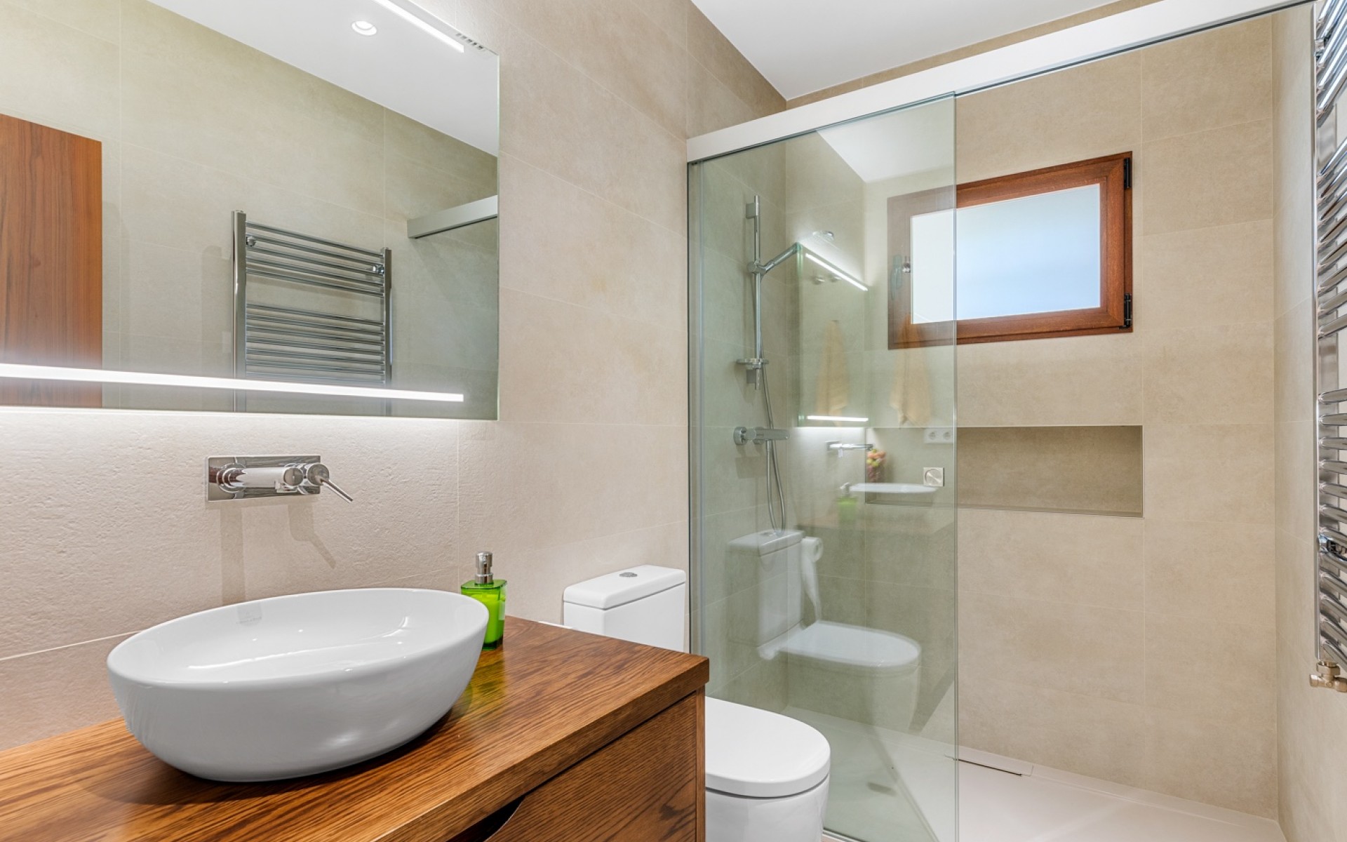 Resale - Villa - Elche