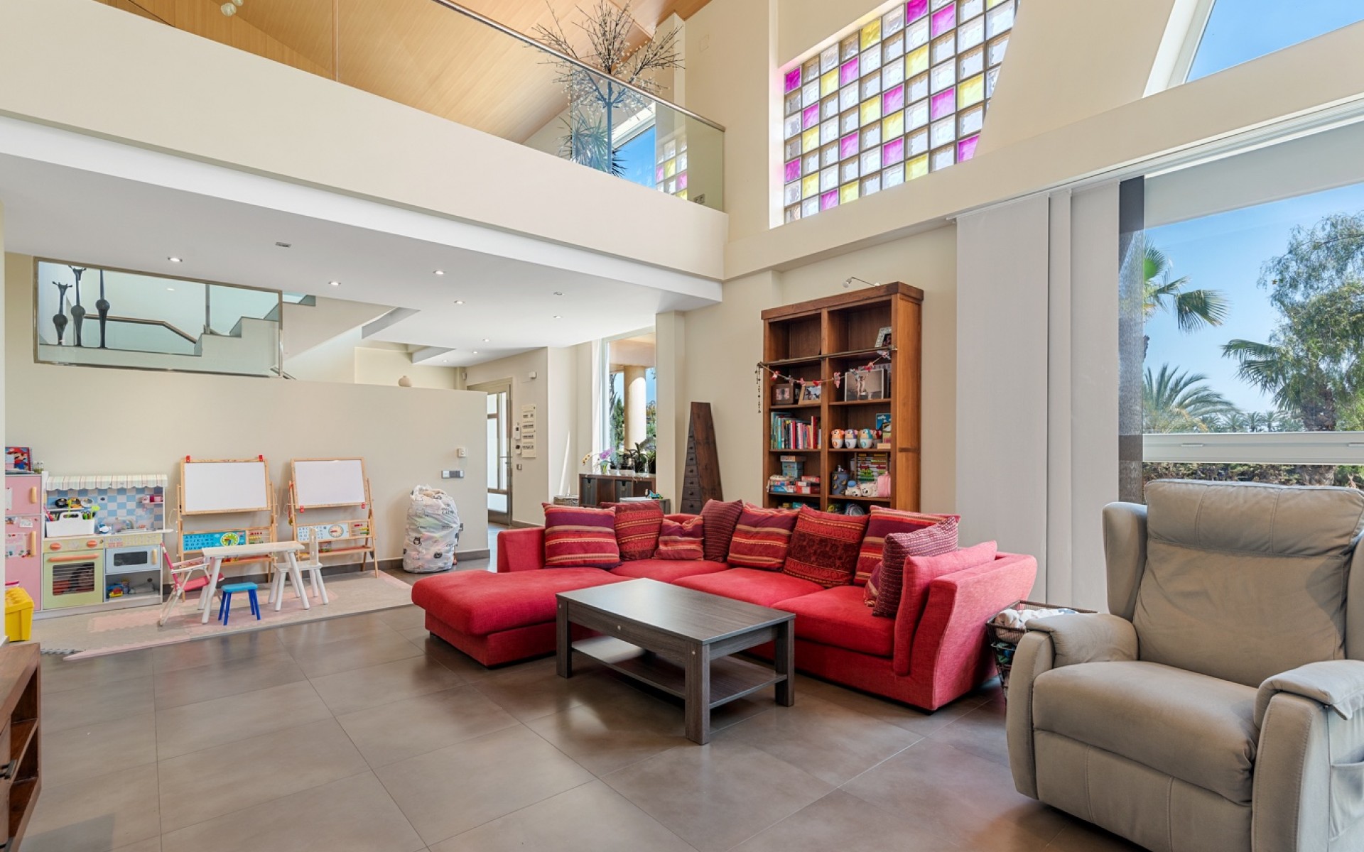 Resale - Villa - Elche