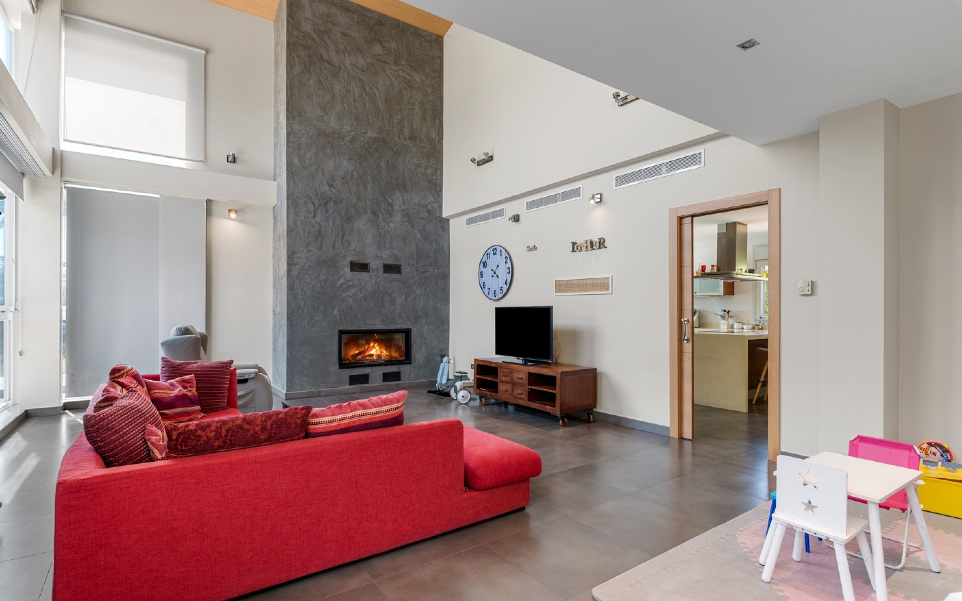 Resale - Villa - Elche