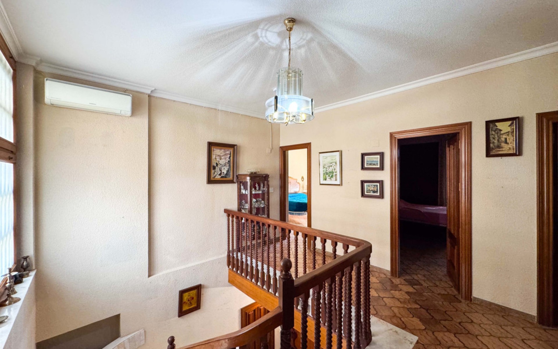 Resale - Villa - Elda - Elda Centro