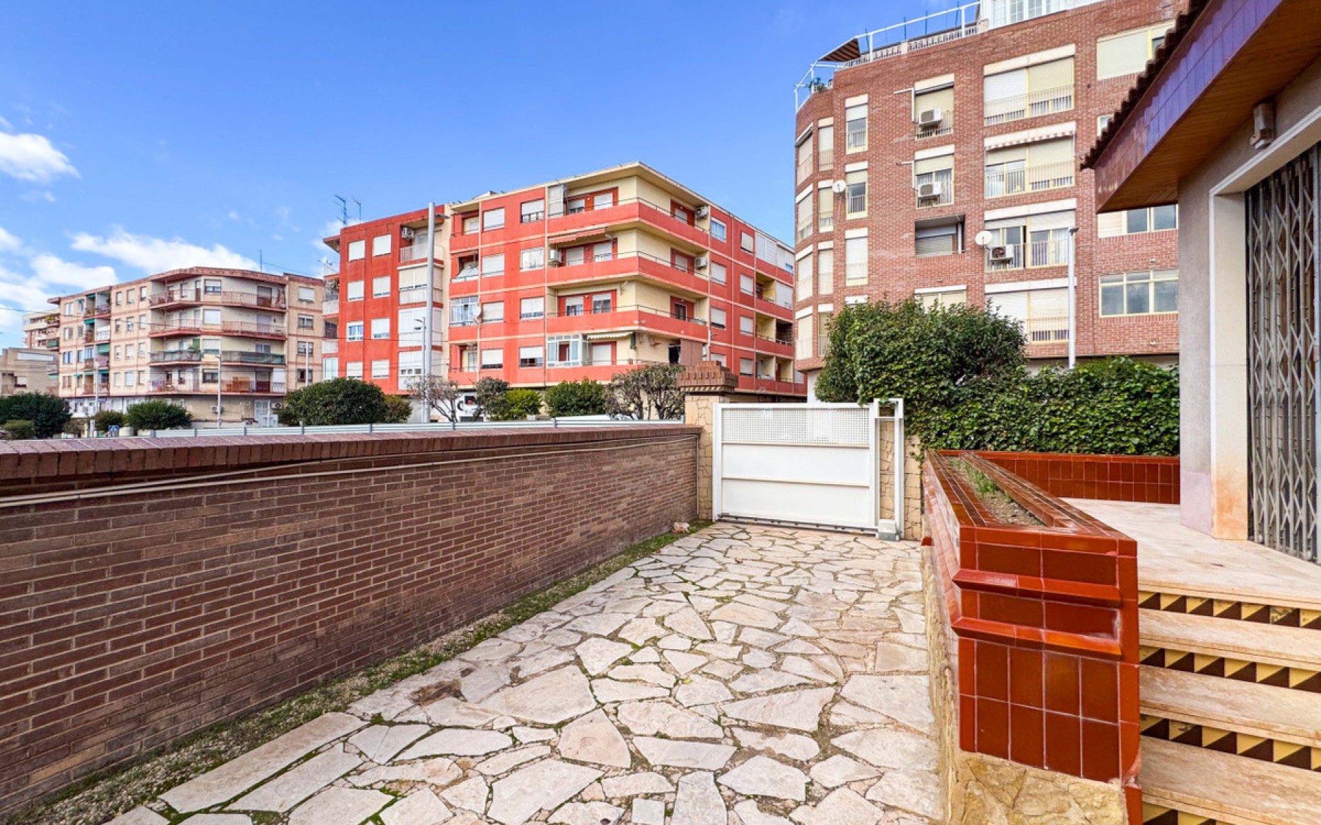 Resale - Villa - Elda - Elda Centro