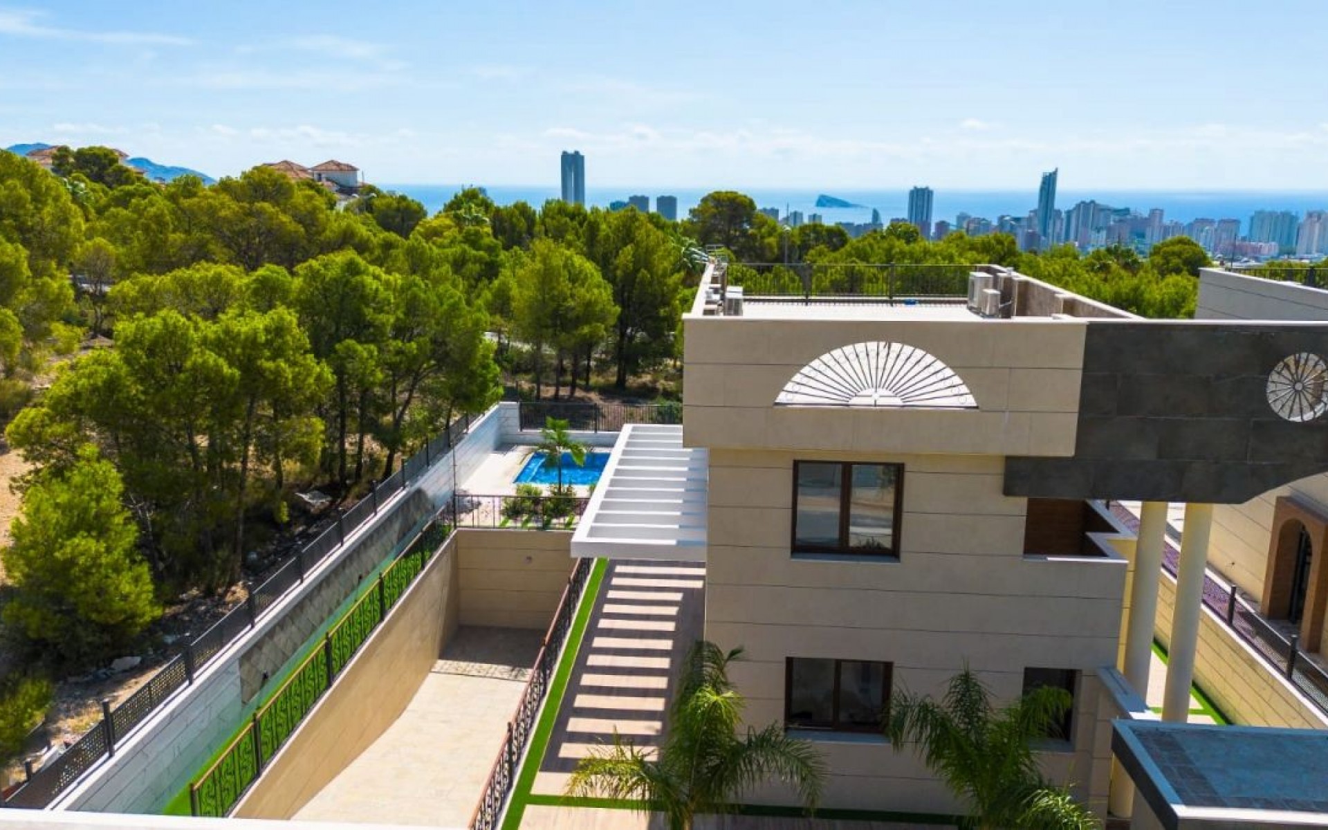 Resale - Villa - Finestrat