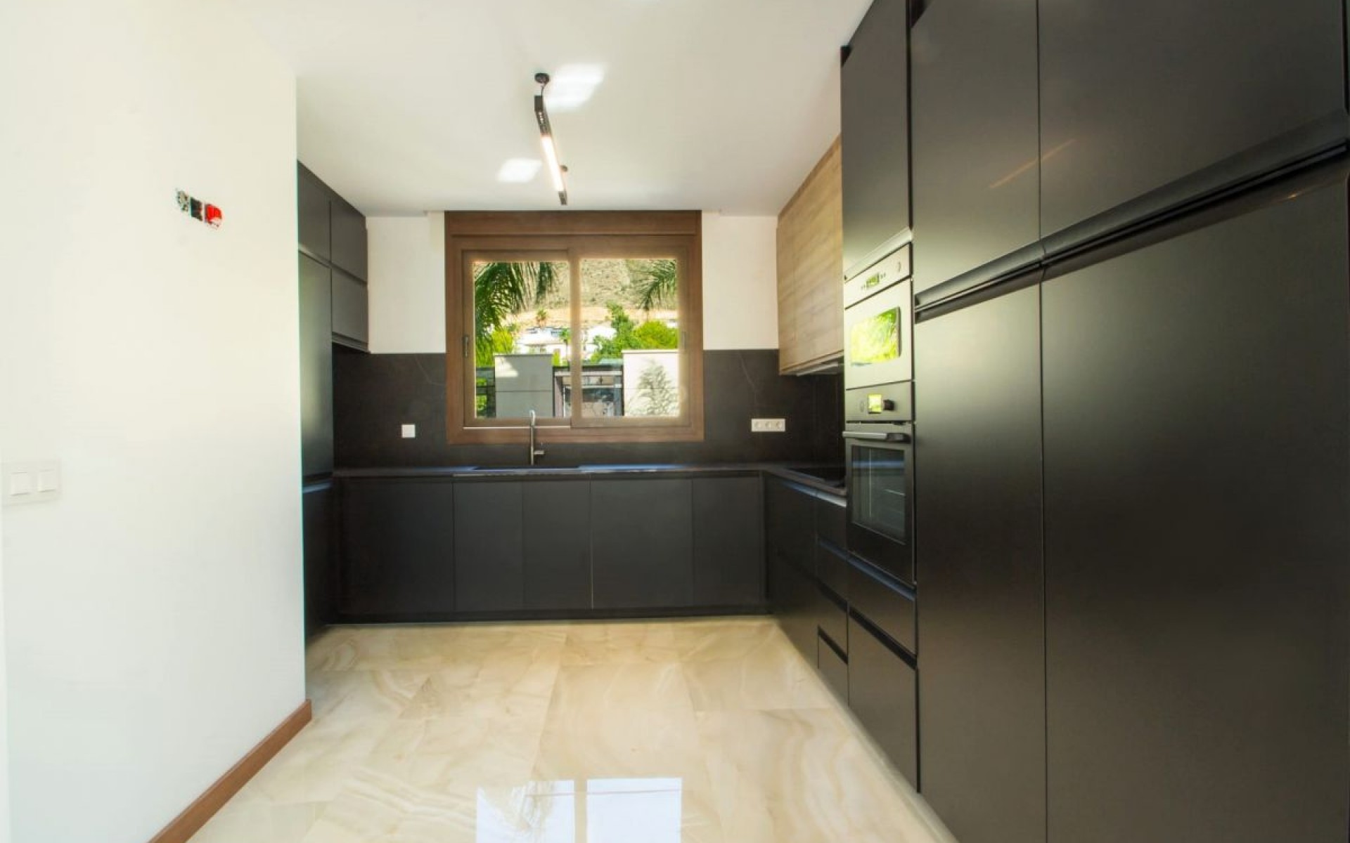 Resale - Villa - Finestrat