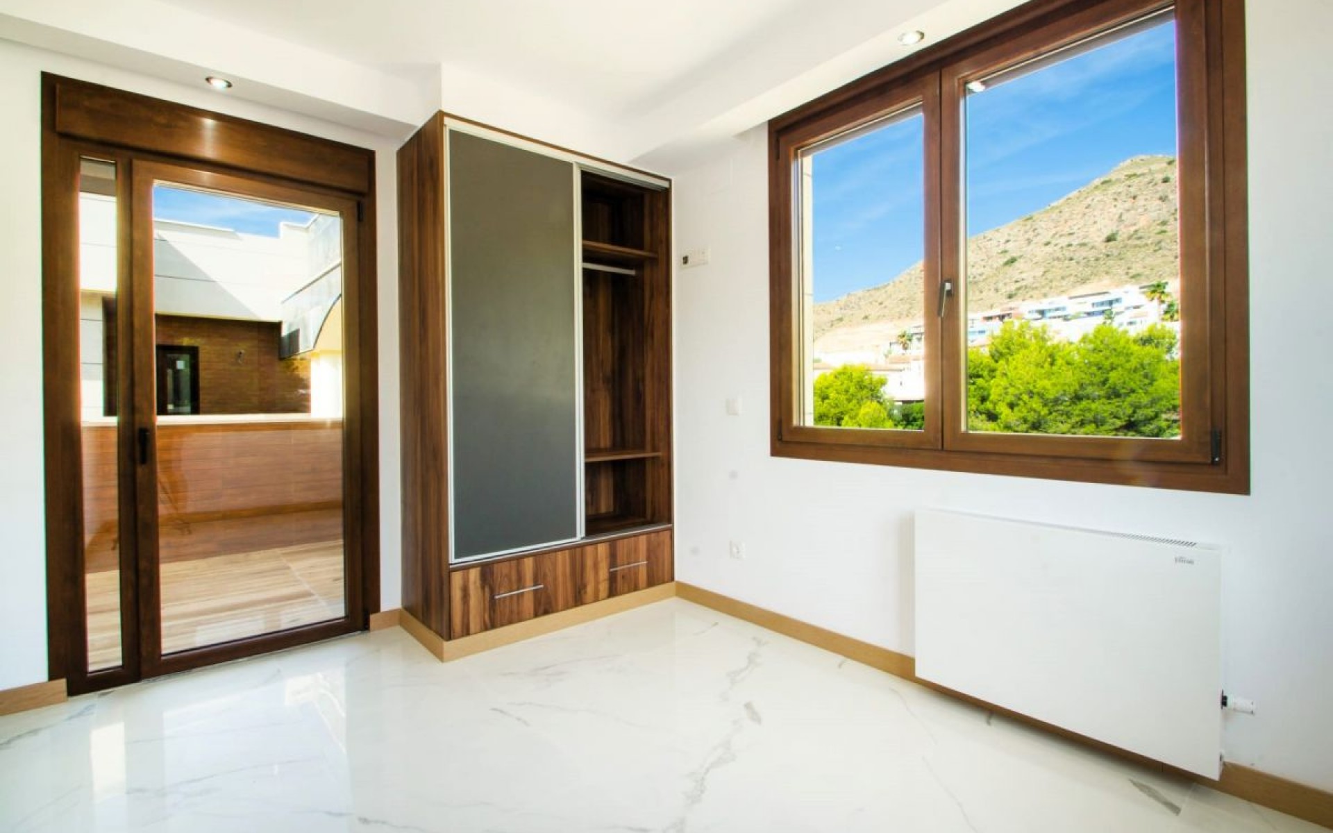 Resale - Villa - Finestrat