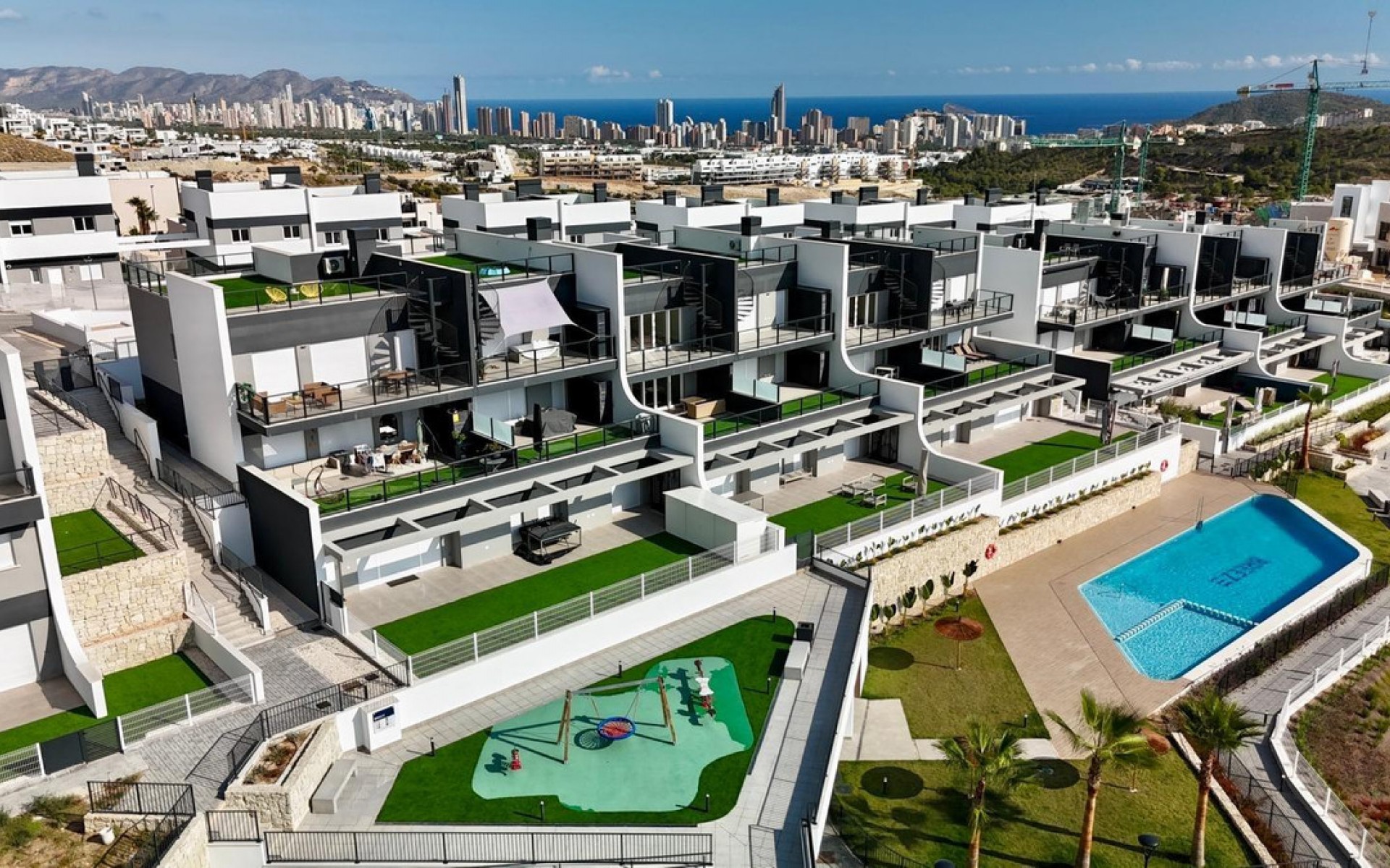 Resale - Villa - Finestrat