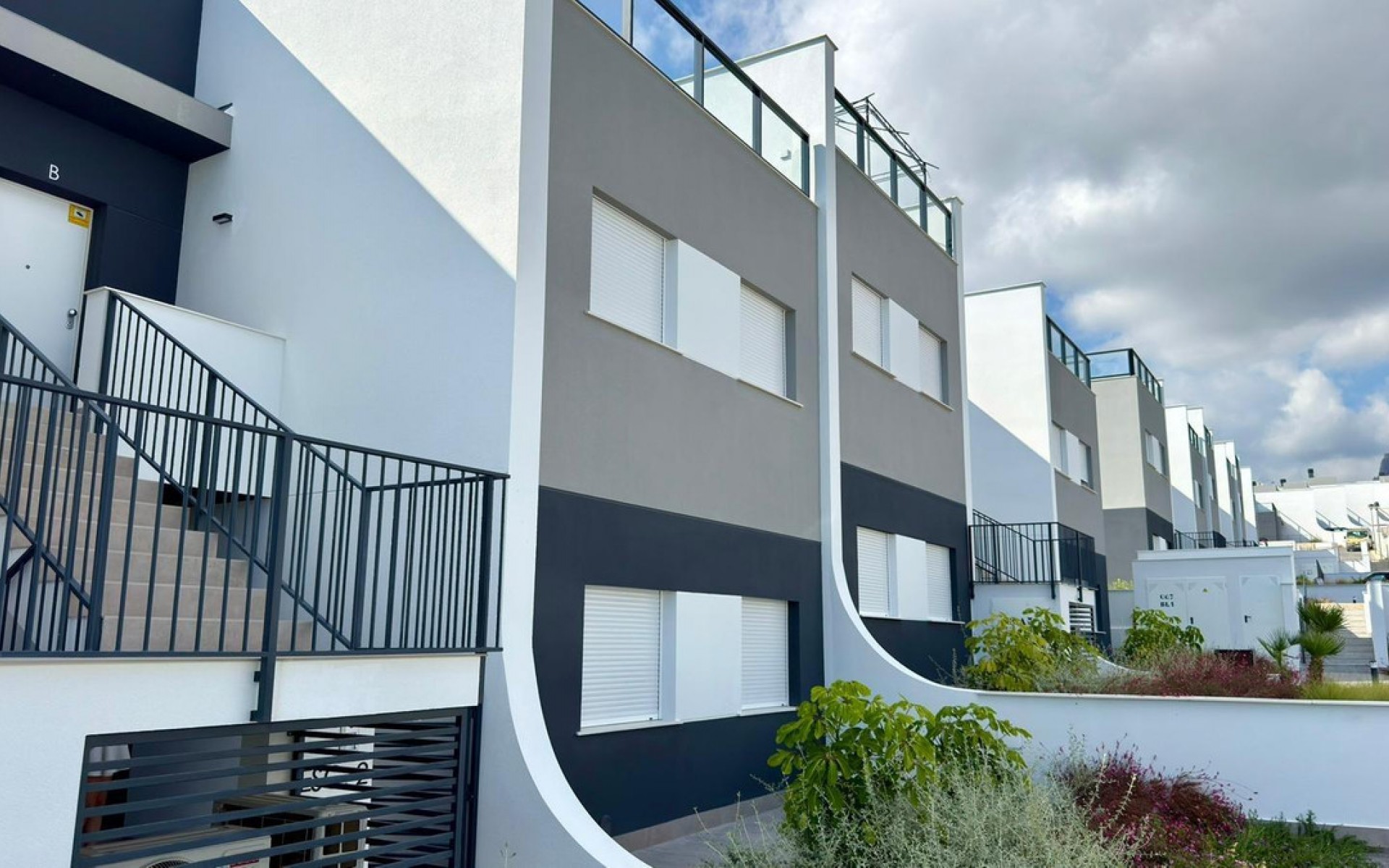 Resale - Villa - Finestrat