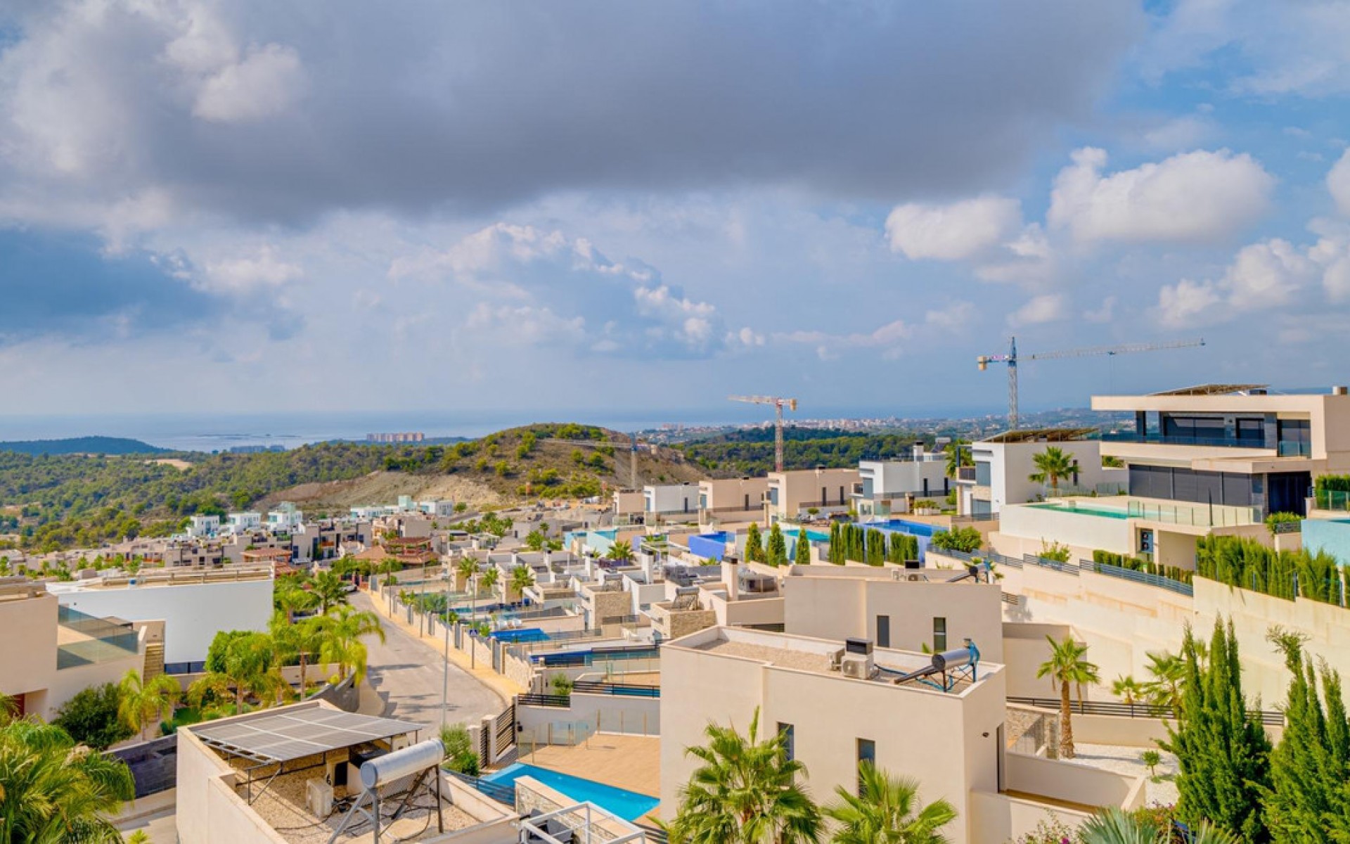 Resale - Villa - Finestrat