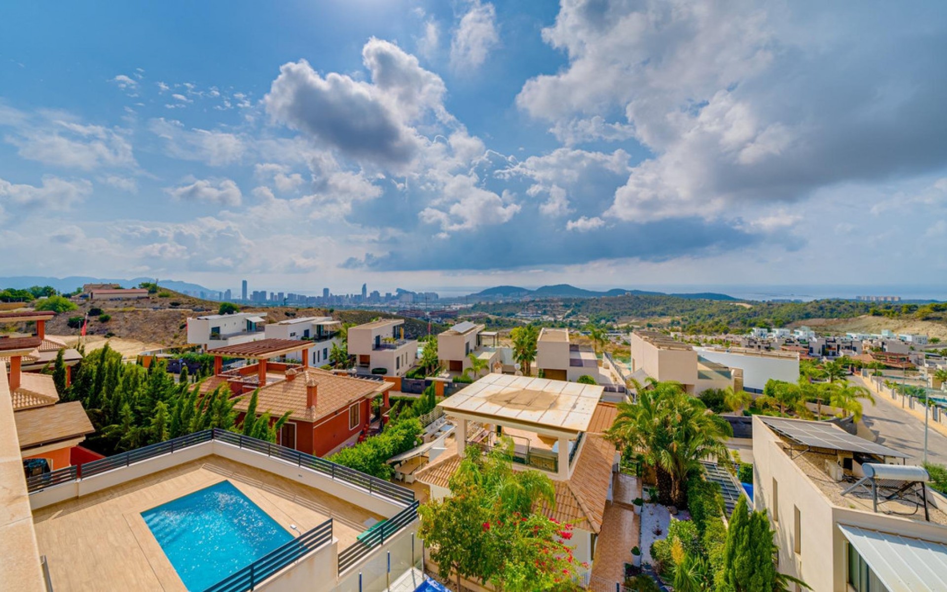 Resale - Villa - Finestrat