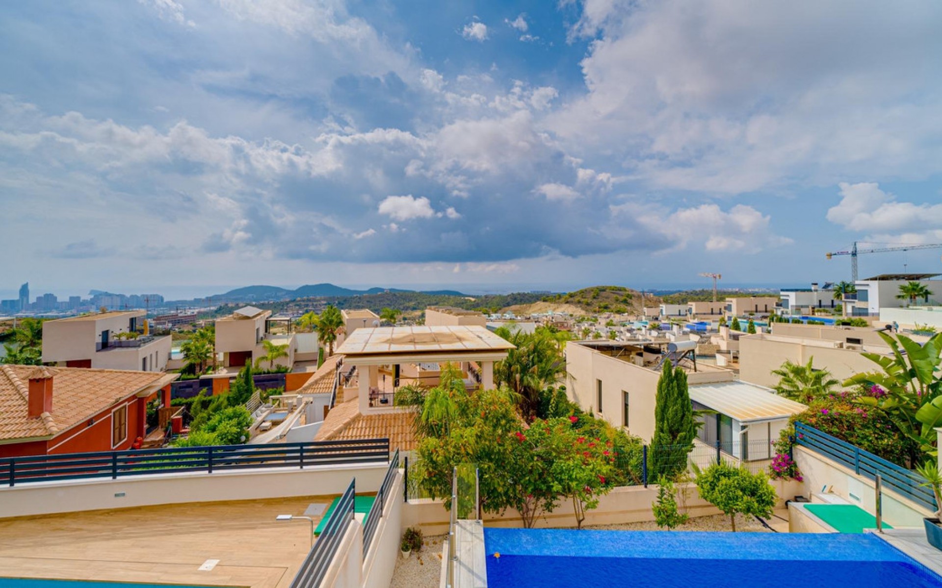 Resale - Villa - Finestrat