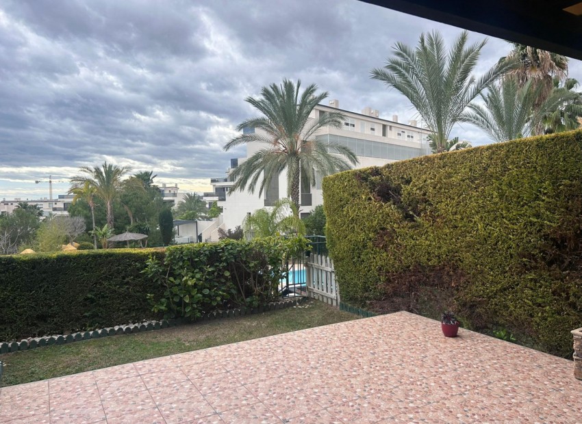 Resale - Villa - Finestrat