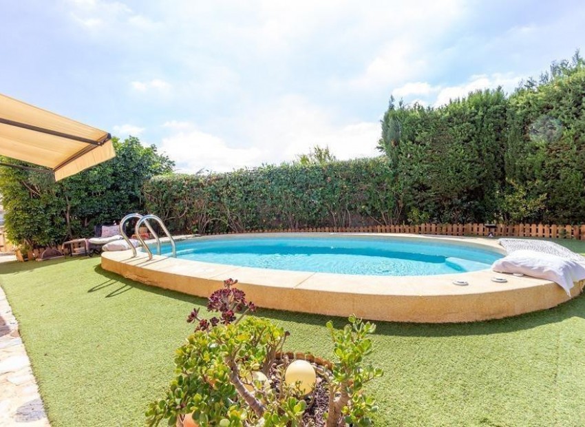 Resale - Villa - Finestrat