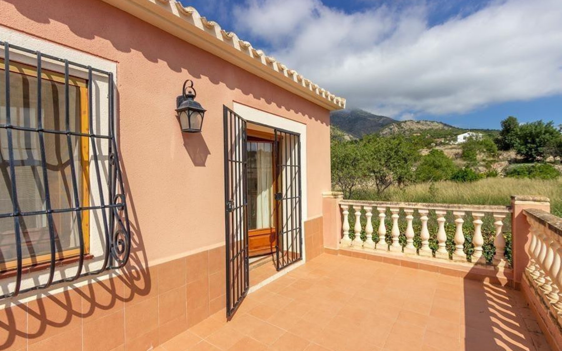 Resale - Villa - Finestrat