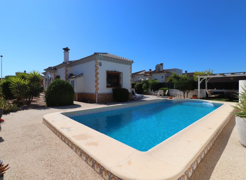 Resale - Villa - Formentera Del Segura - Formentera del Segura Centro