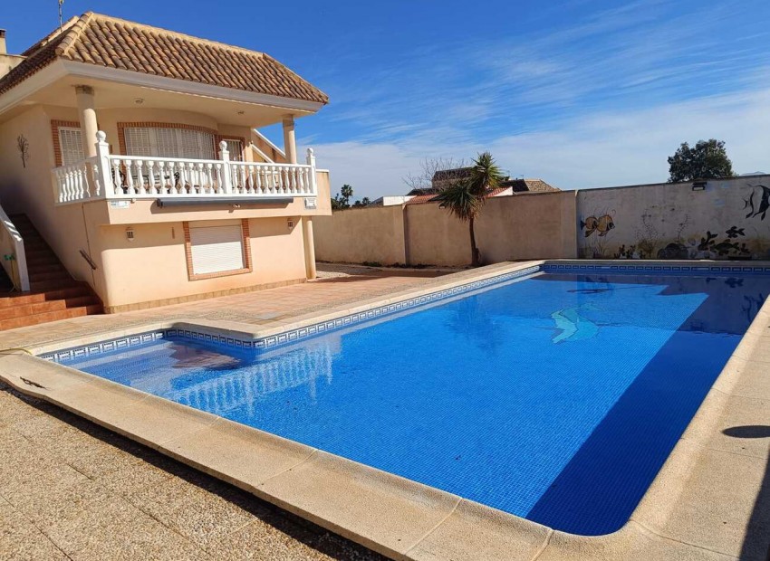 Resale - Villa - Fortuna - El Reloj