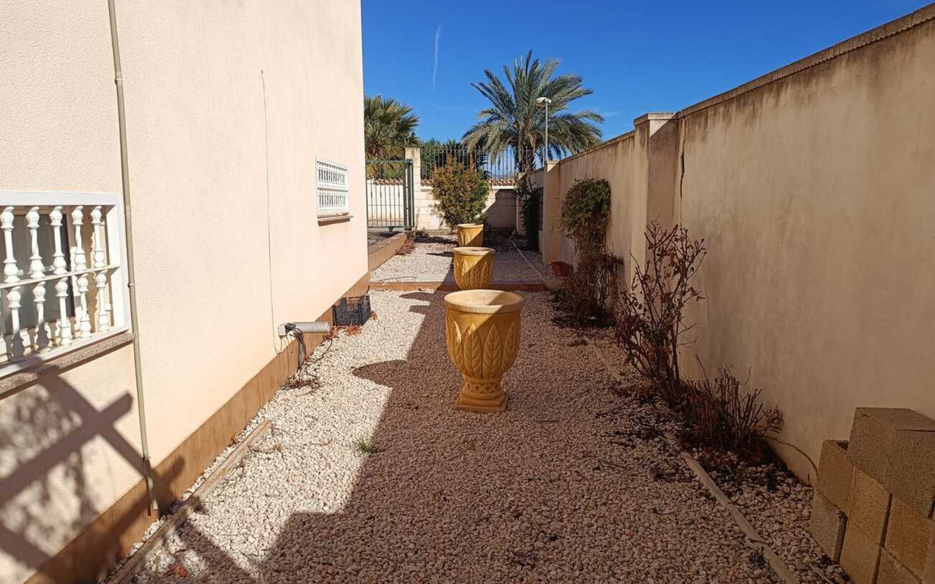 Resale - Villa - Fortuna - El Reloj