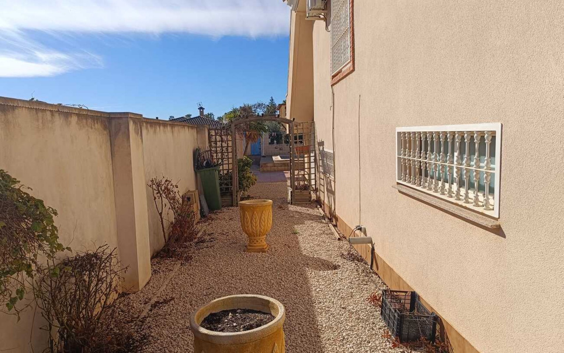 Resale - Villa - Fortuna - El Reloj