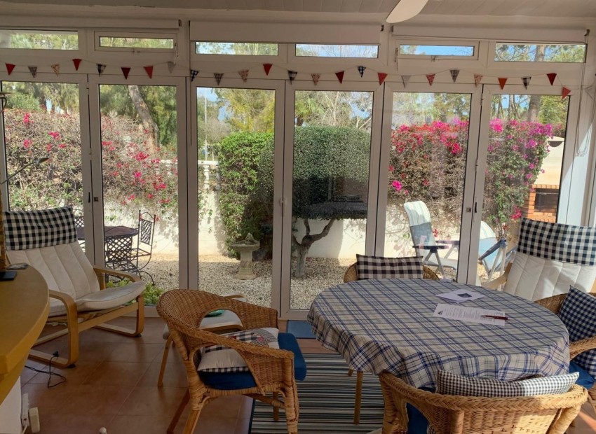 Resale - Villa - Guardamar Del Segura - El Raso