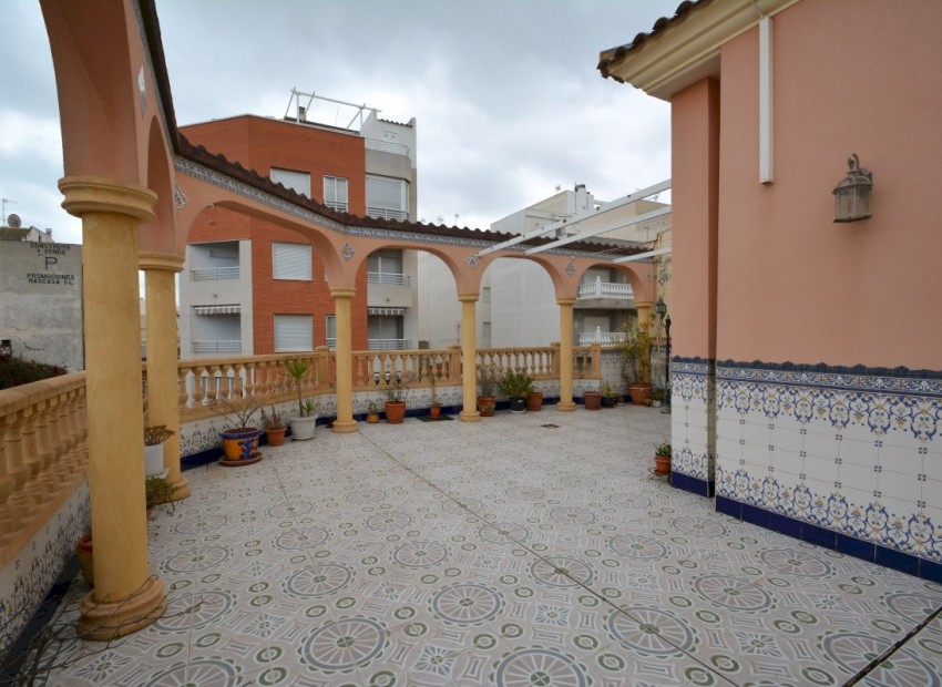 Resale - Villa - Guardamar Del Segura - Guardamar del Segura Centro