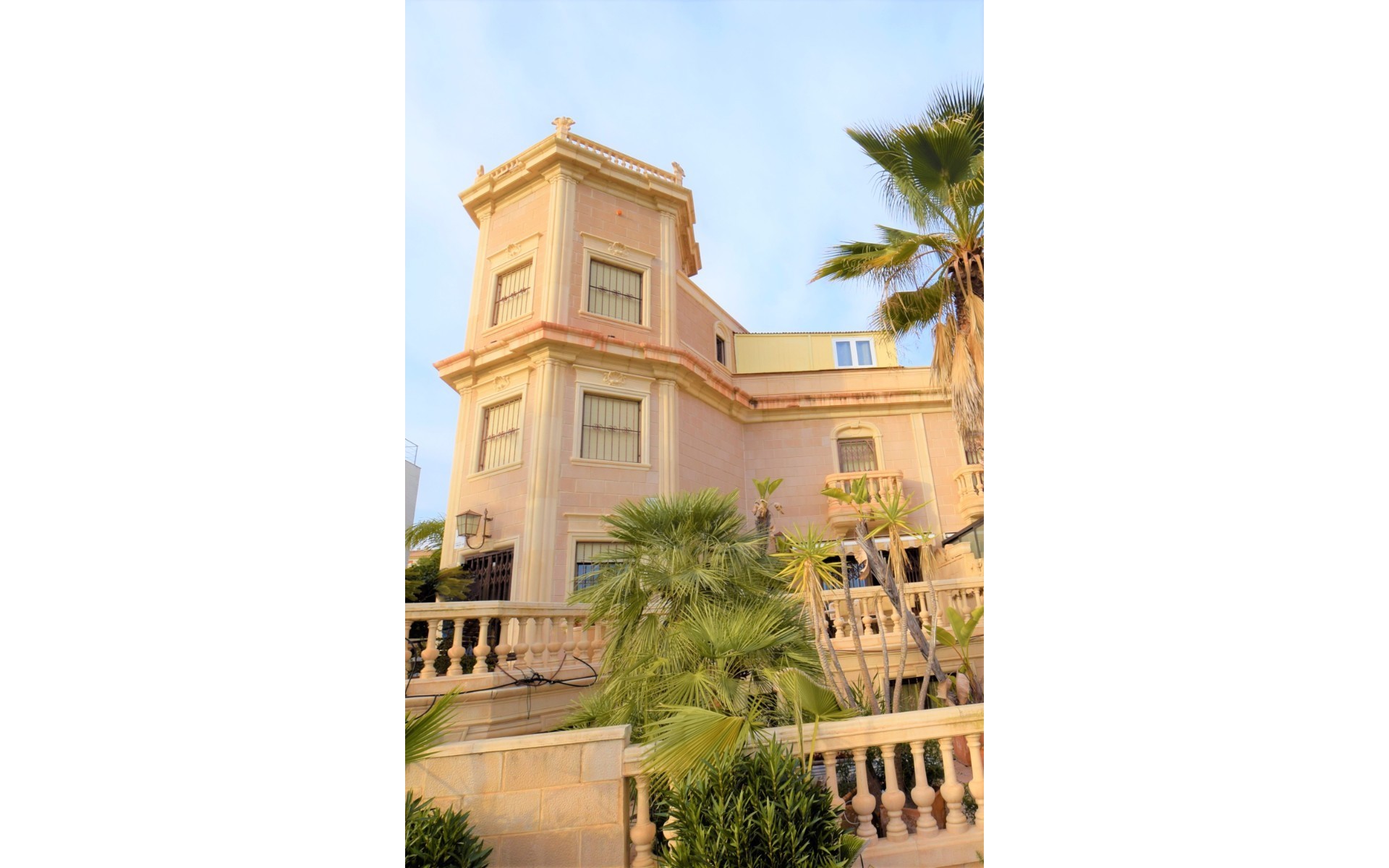 Resale - Villa - Guardamar Del Segura - Guardamar del Segura Centro