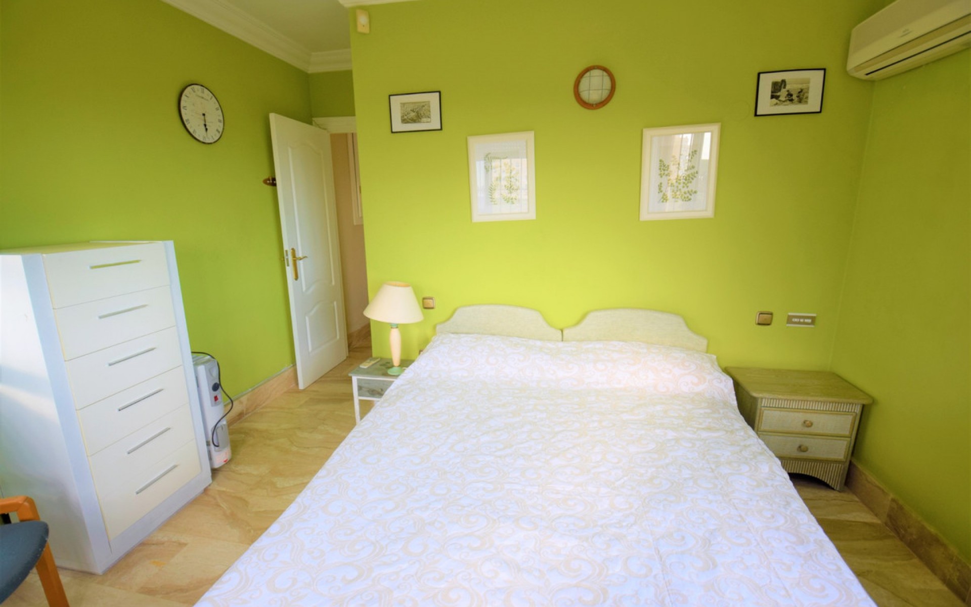 Resale - Villa - Guardamar Del Segura - Guardamar del Segura Centro