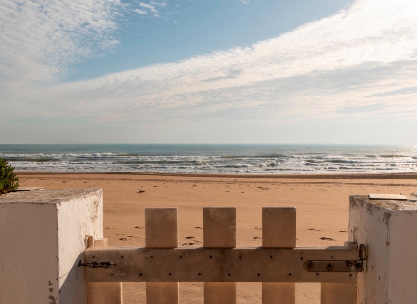 Resale - Villa - Guardamar Del Segura - Guardamar del Segura Centro