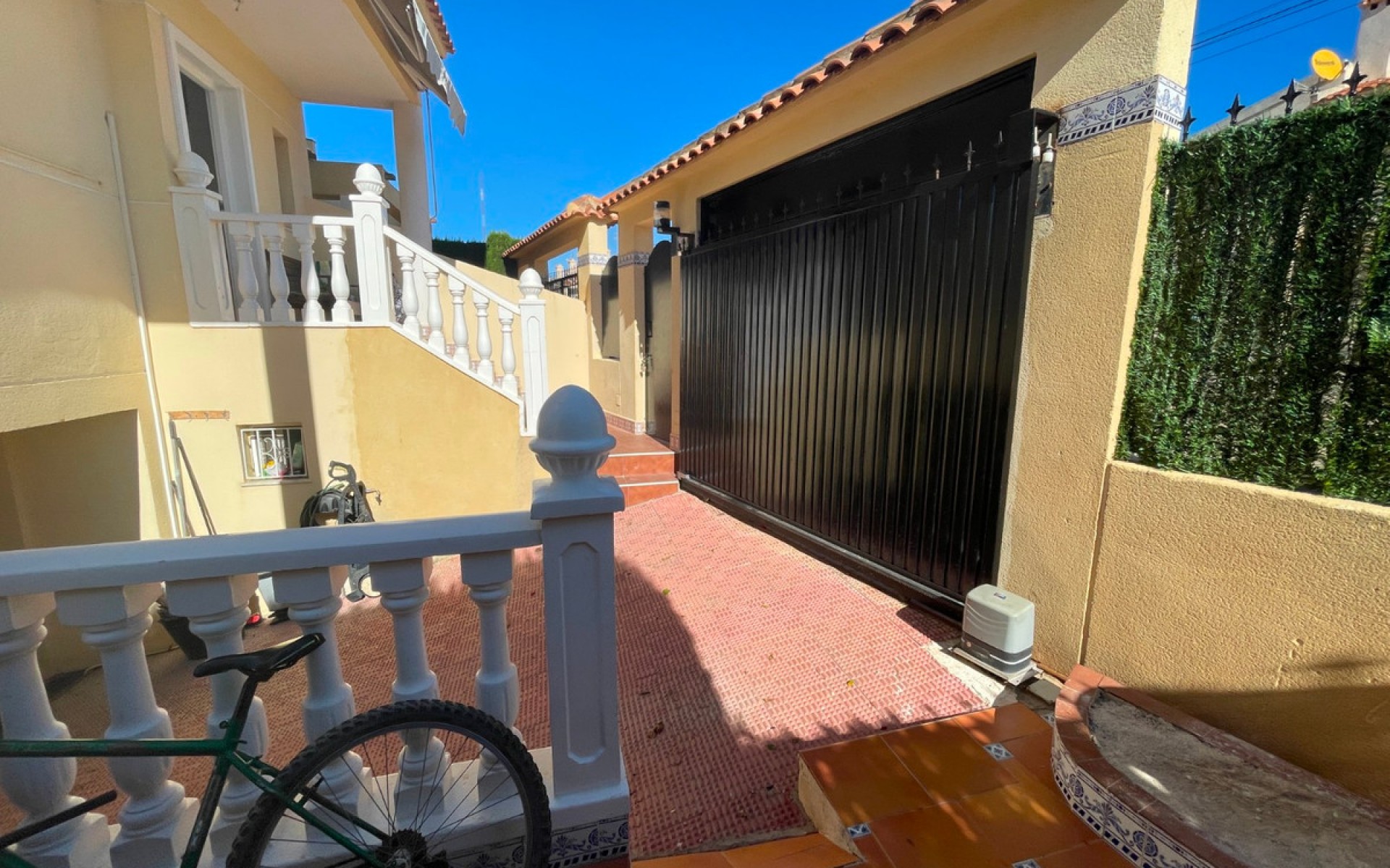 Resale - Villa - Guardamar Del Segura - Guardamar del Segura Centro