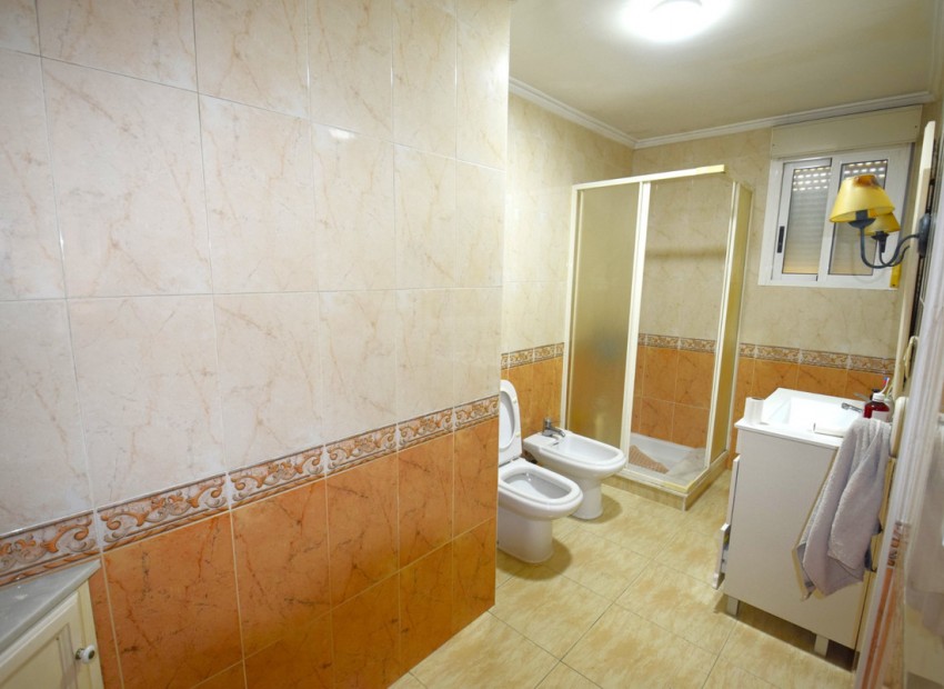 Resale - Villa - Guardamar Del Segura - Guardamar del Segura Centro