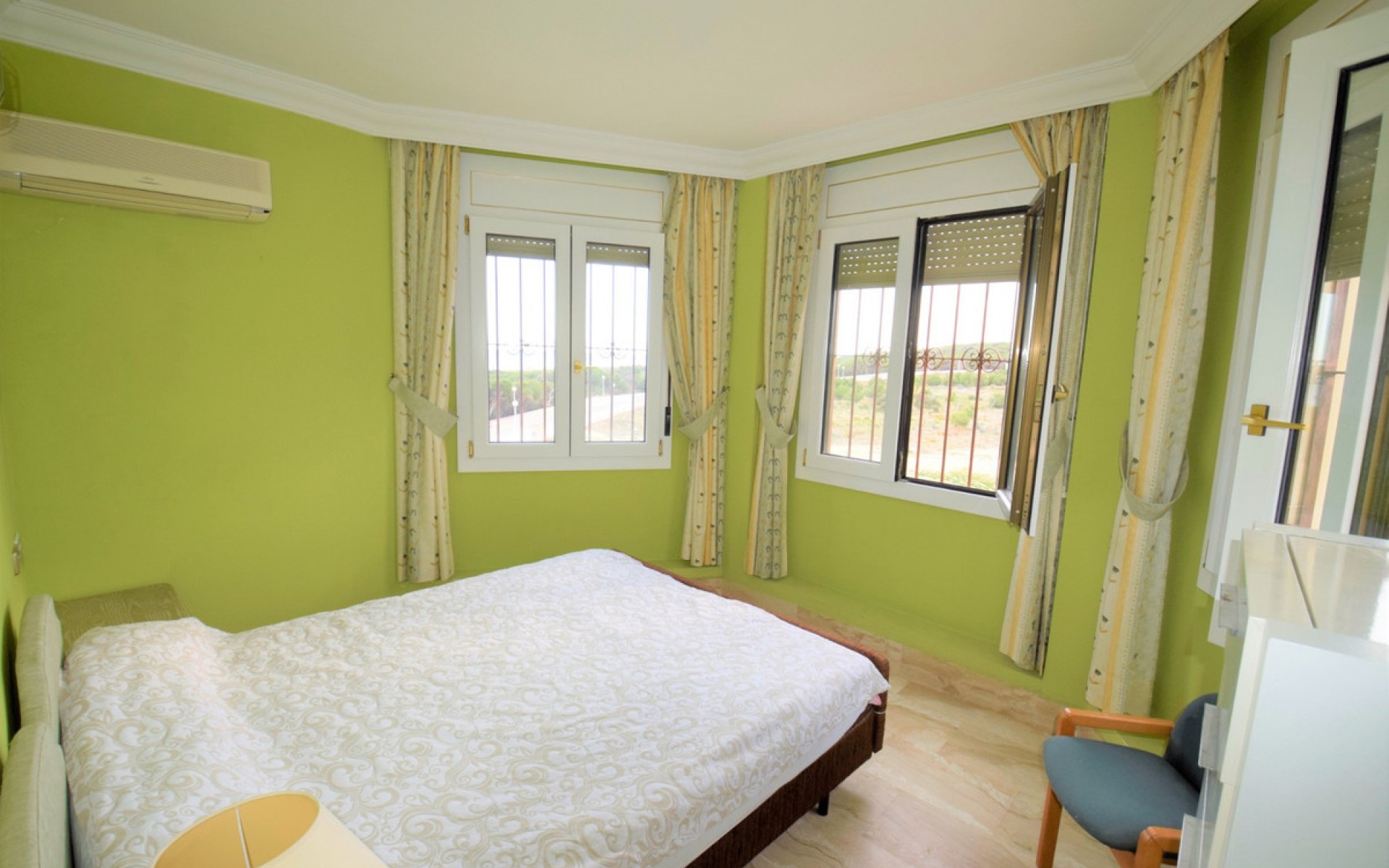 Resale - Villa - Guardamar Del Segura - Guardamar del Segura Centro