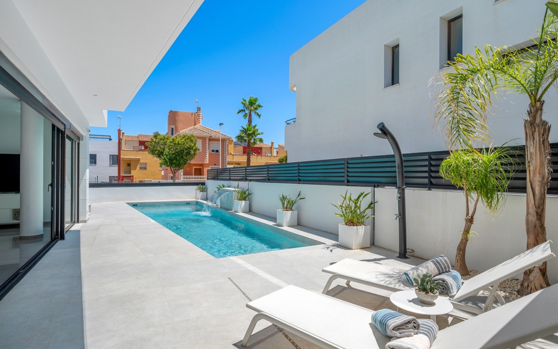 Resale - Villa - Guardamar Del Segura - Guardamar del Segura Centro