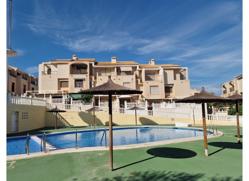 Resale - Villa - Guardamar Del Segura - Guardamar del Segura