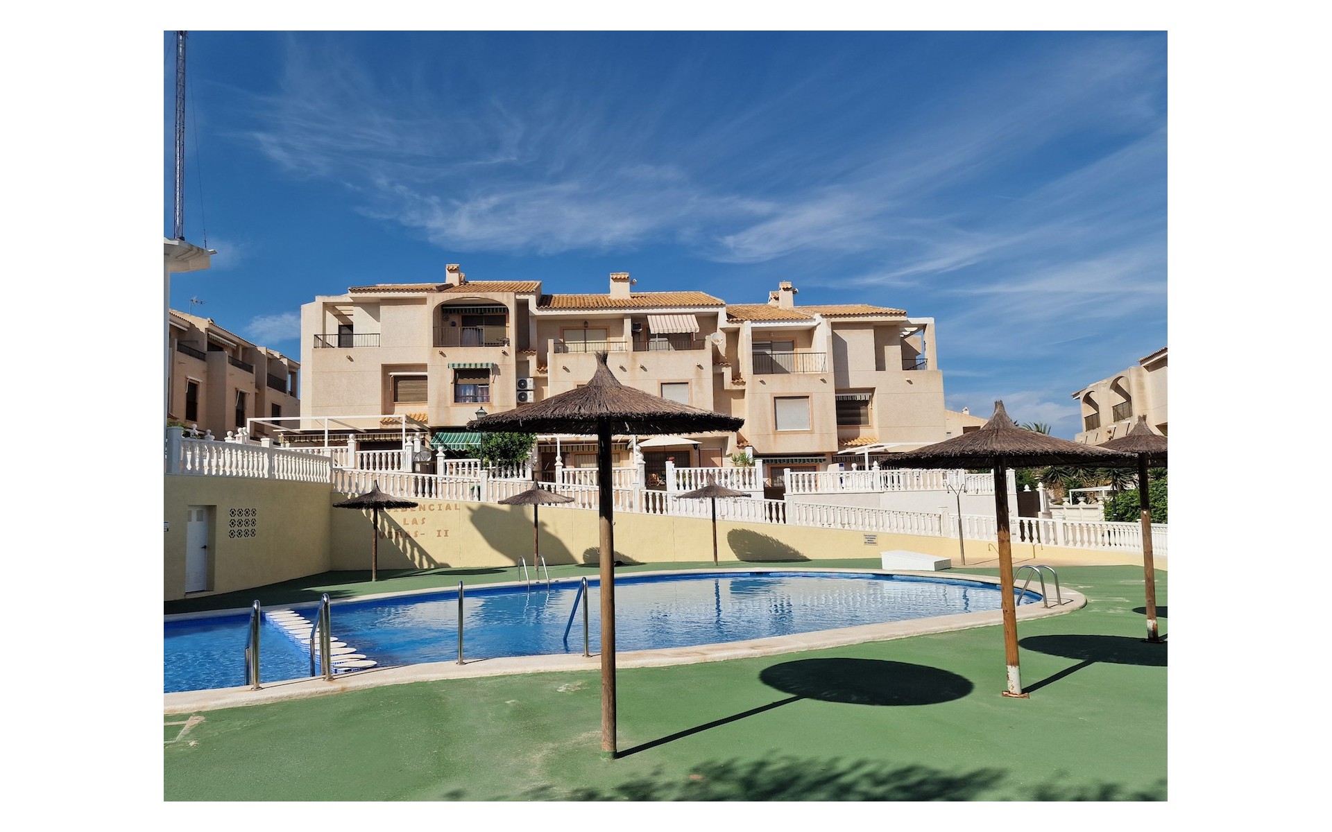 Resale - Villa - Guardamar Del Segura - Guardamar del Segura