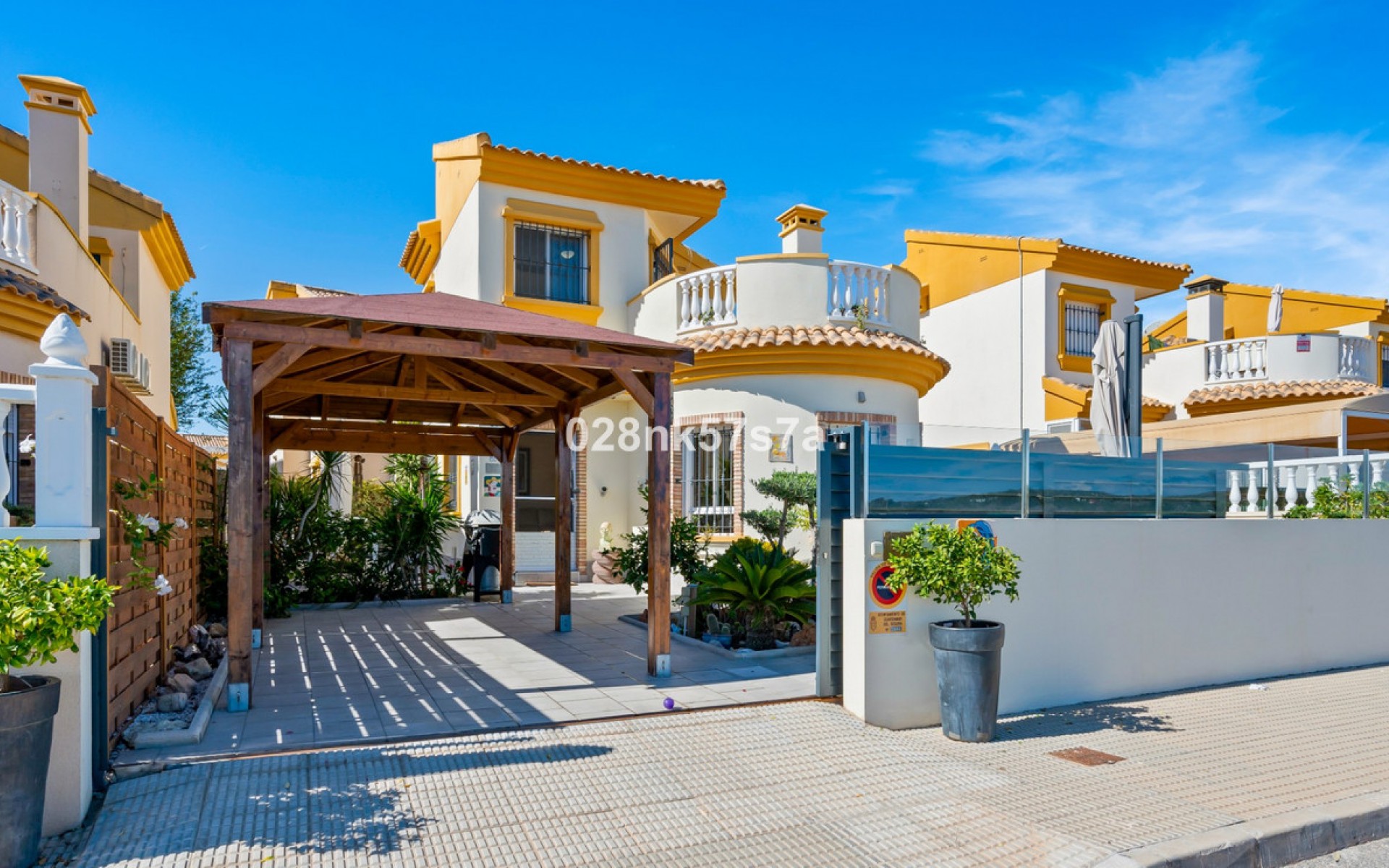 Resale - Villa - Guardamar Del Segura - Urbanización El Raso