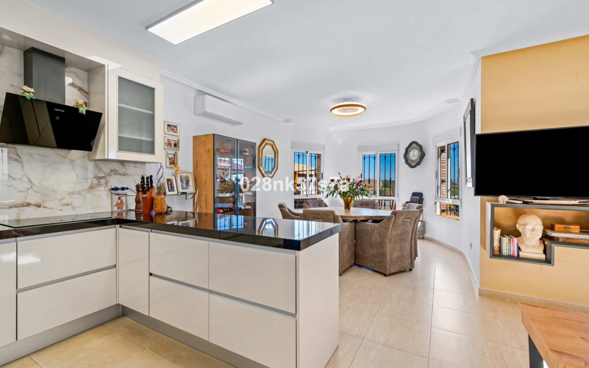 Resale - Villa - Guardamar Del Segura - Urbanización El Raso