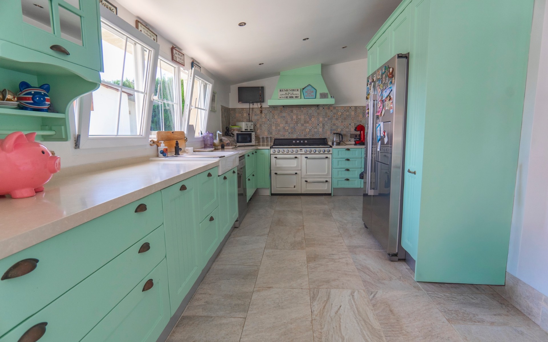 Resale - Villa - Heredades - Heradades