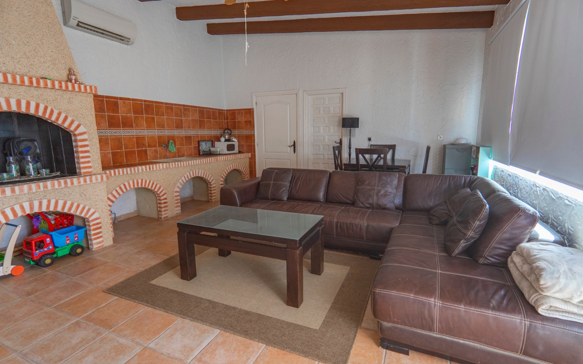 Resale - Villa - Heredades - Heradades