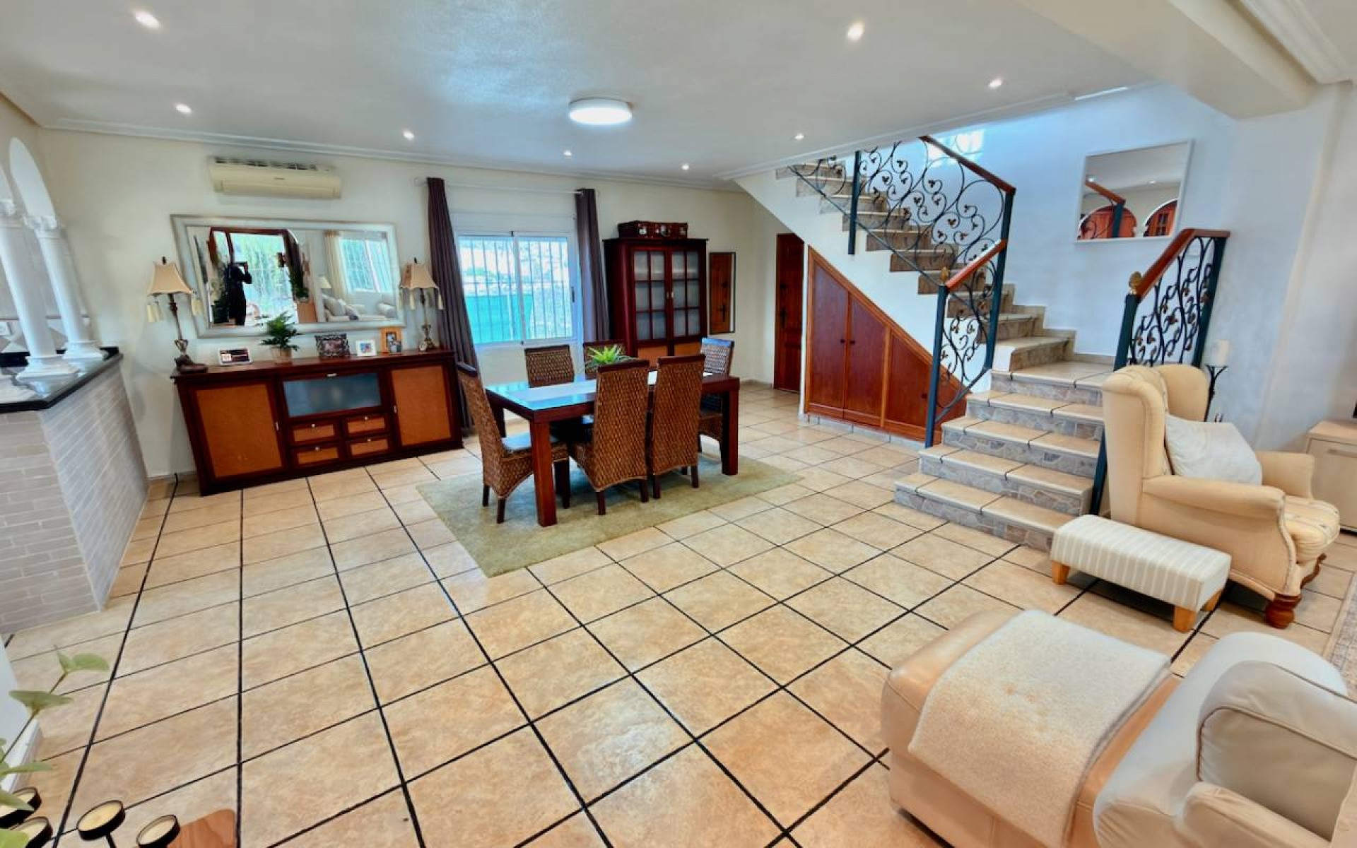 Resale - Villa - Hondon De Los Frailes - Hondon de los Frailes