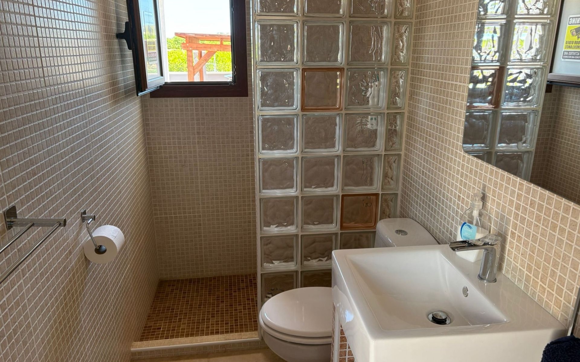 Resale - Villa - Jacarilla