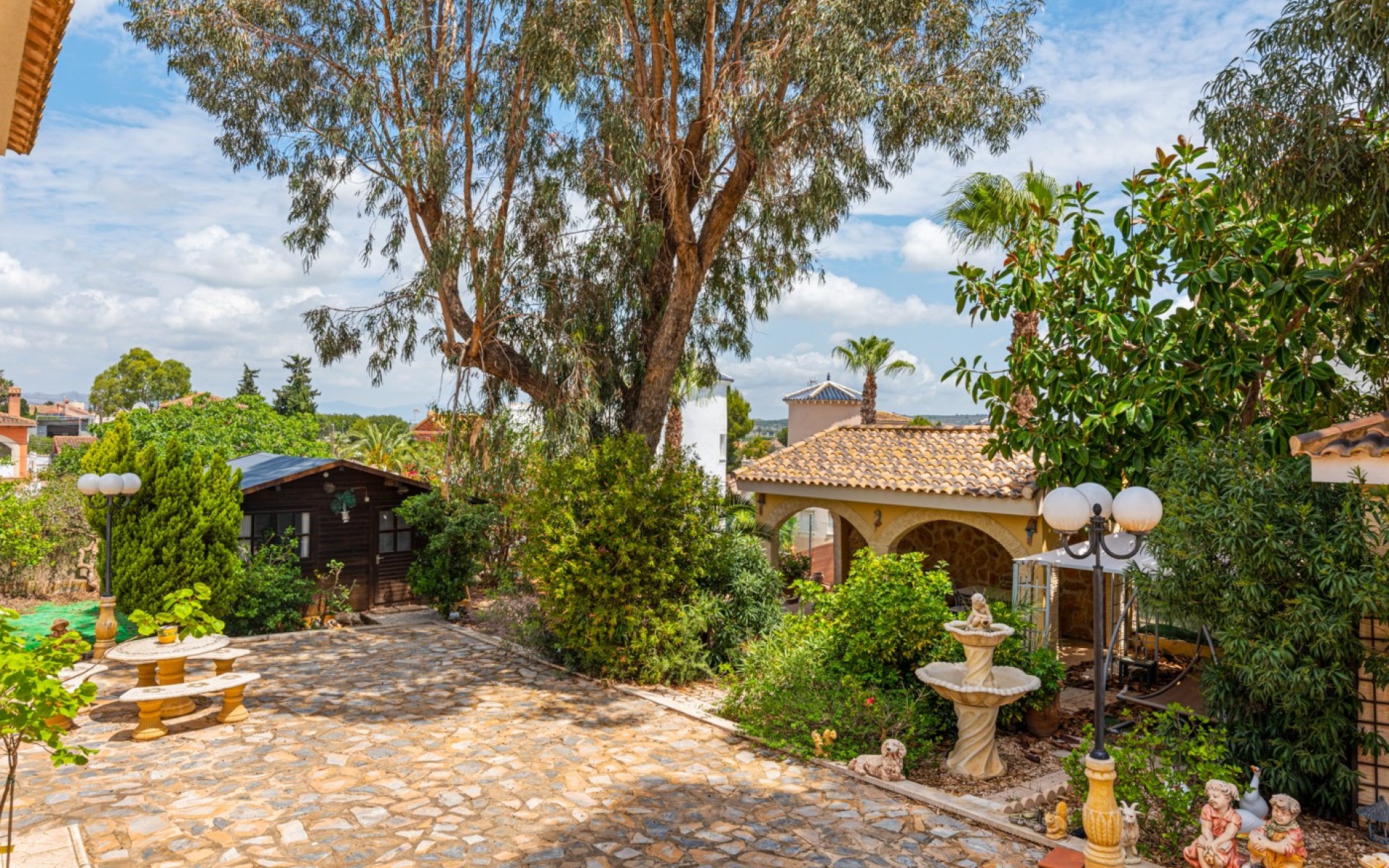 Resale - Villa - Jacarilla