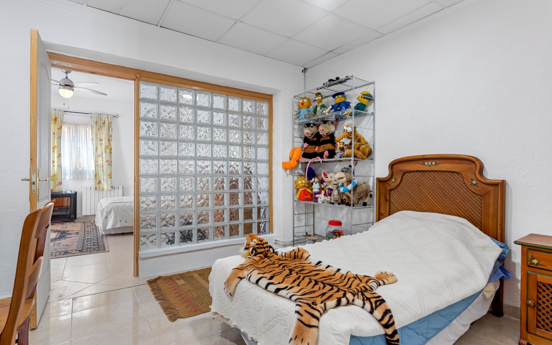 Resale - Villa - Jacarilla