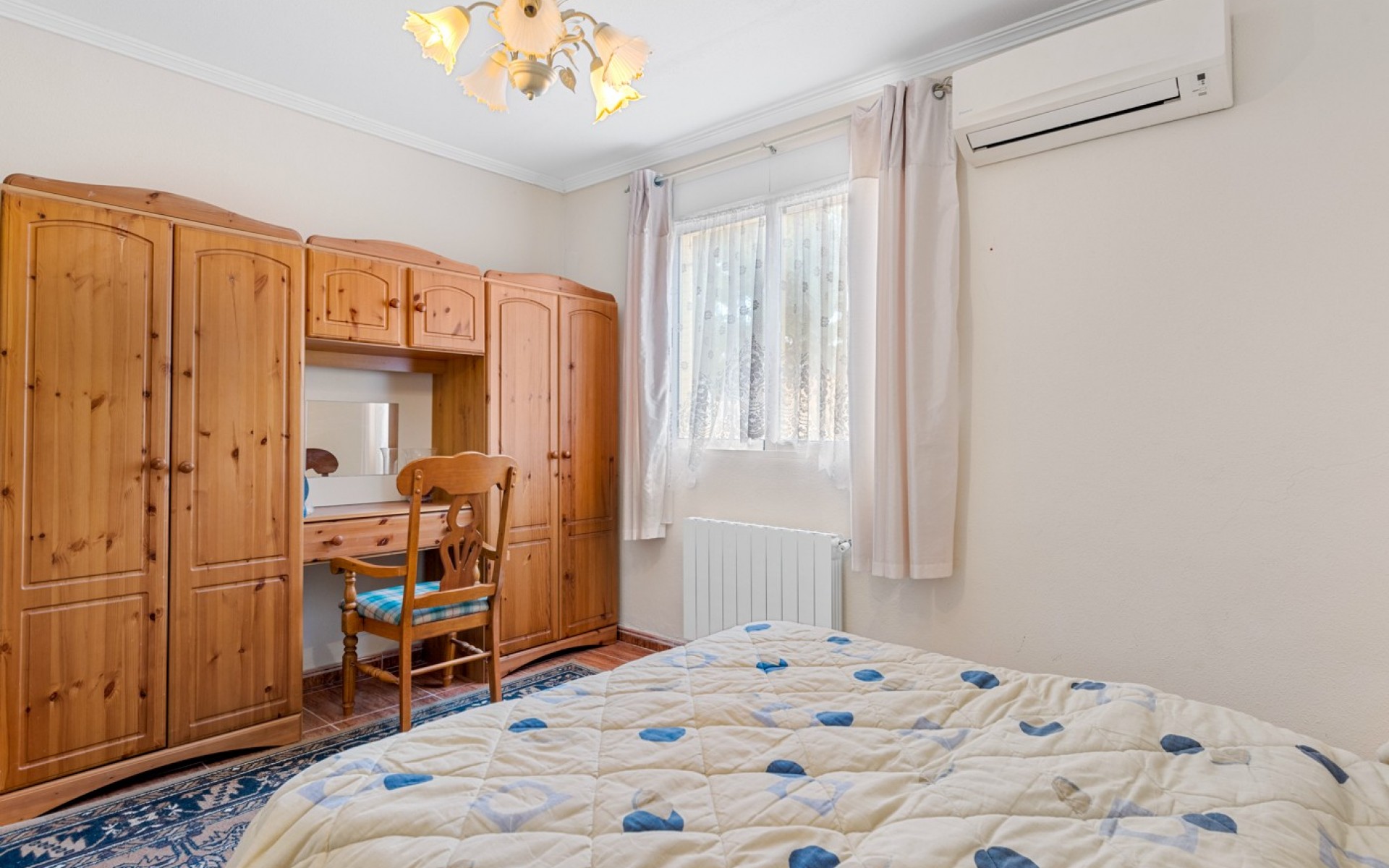 Resale - Villa - Jacarilla