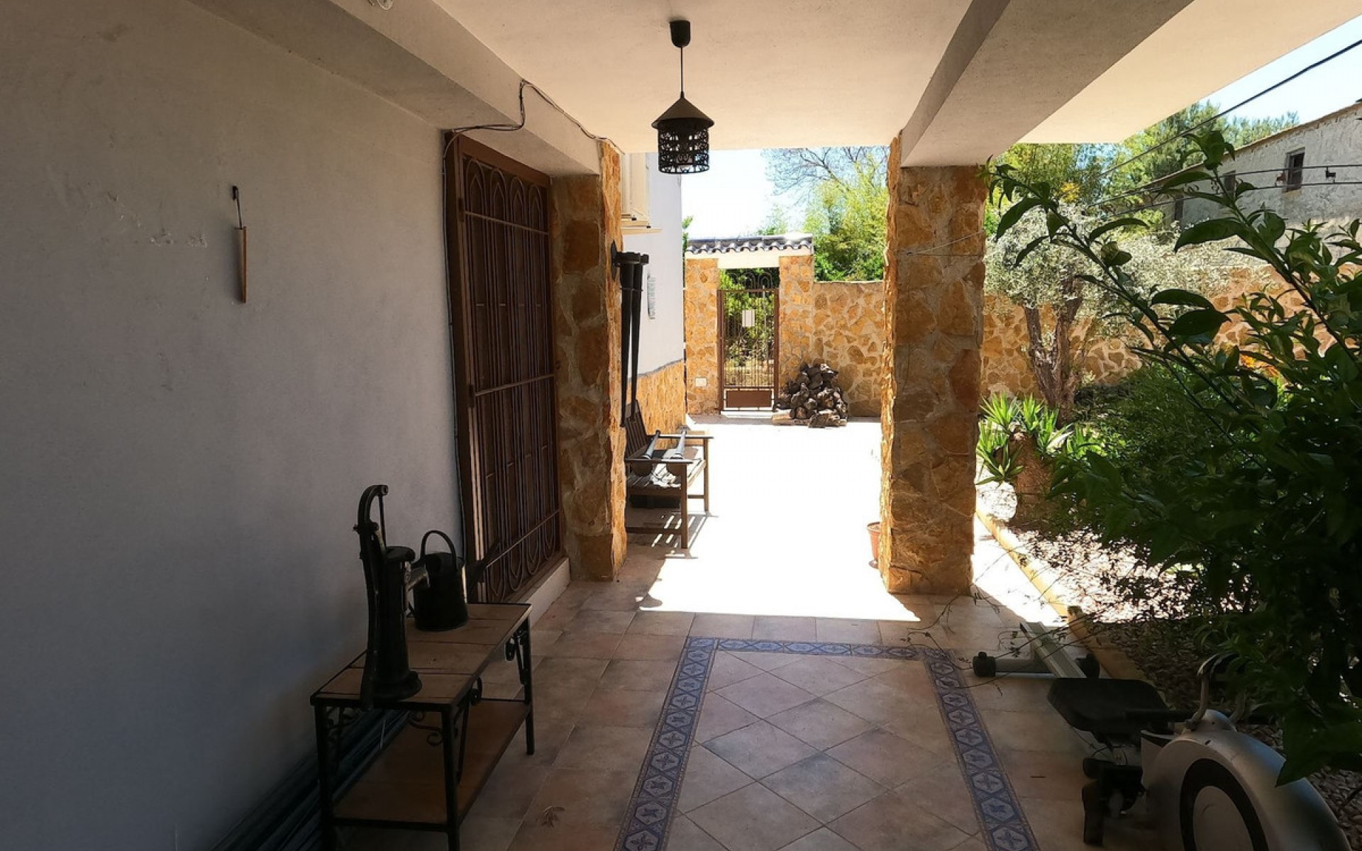 Resale - Villa - Jacarilla