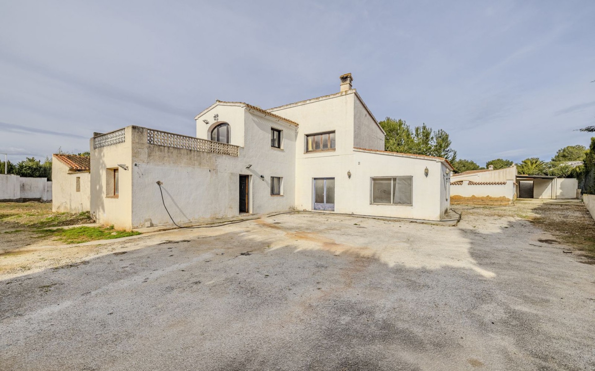 Resale - Villa - Javea